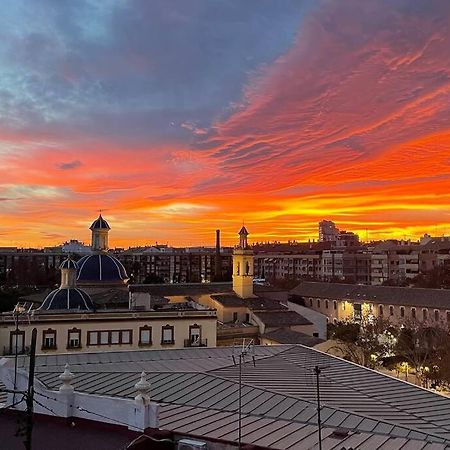 Elegant Rooftop By F2 Rental Home Valencia Luaran gambar