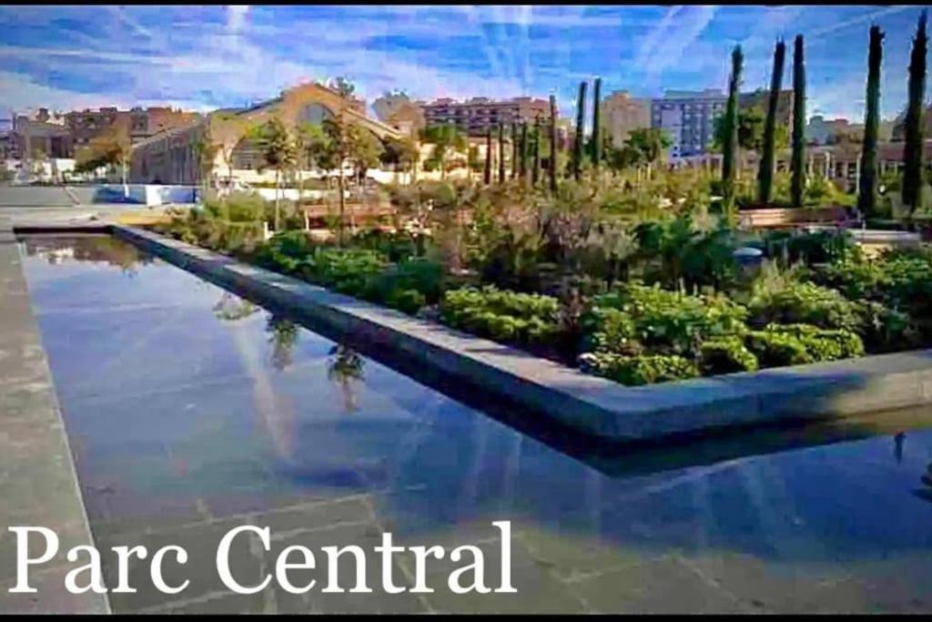 Elegant Rooftop By F2 Rental Home Valencia Luaran gambar